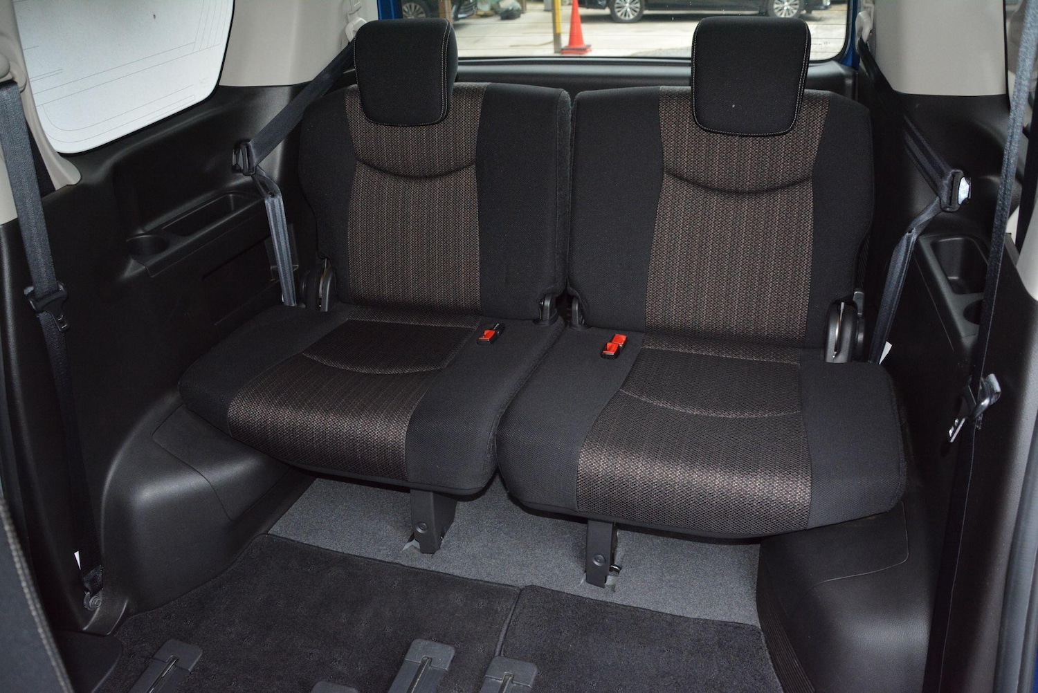 Used Nissan Serena 2025 for sale - 77599839: Photo 17