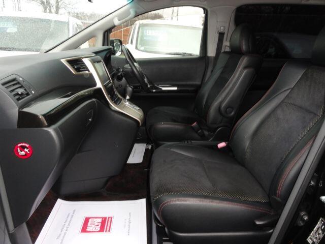 Used Toyota Vellfire for sale - 77599842: Photo 26