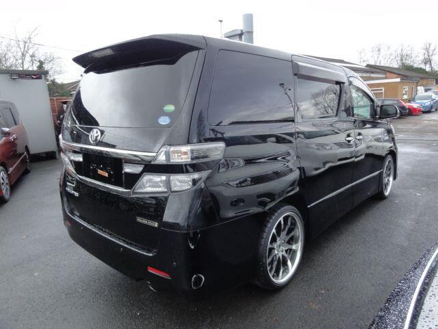 Used Toyota Vellfire for sale - 77599842: Photo 4