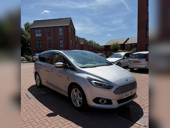 Used Ford S-Max 2015 for sale - 75205451: Photo