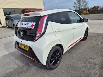 Used Toyota AYGO 2017 for sale - 77983668: Photo