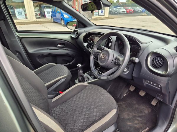 Used Toyota Aygo X 2022 for sale - 75660825: Photo 9