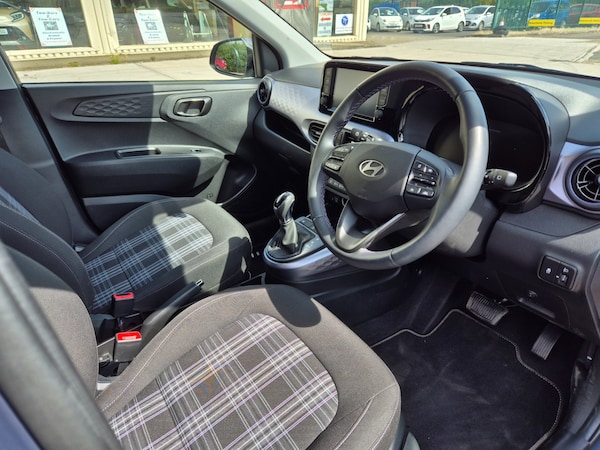 Used Hyundai i10 2023 for sale - 75545097: Photo 9