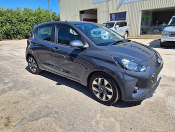 Used Hyundai i10 2024 for sale - 78992084: Photo