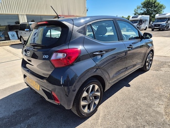 Used Hyundai i10 2024 for sale - 78992084: Photo