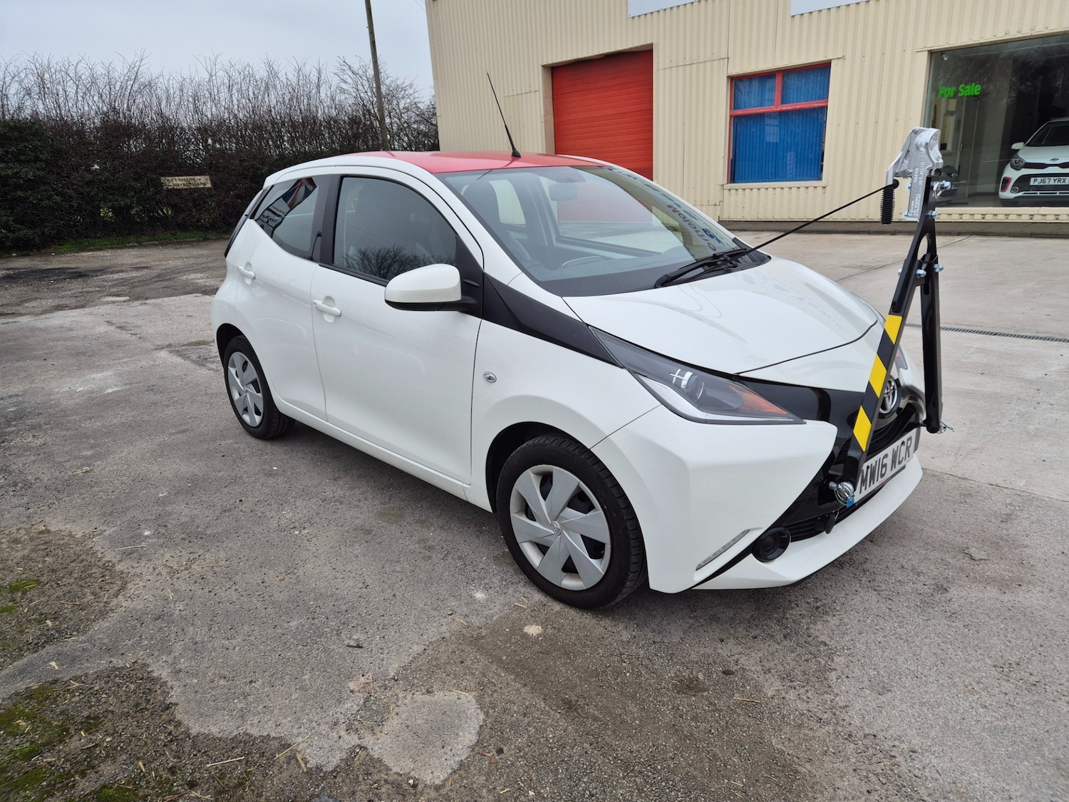 Used Toyota AYGO 2016 for sale - 77416786: Photo 2