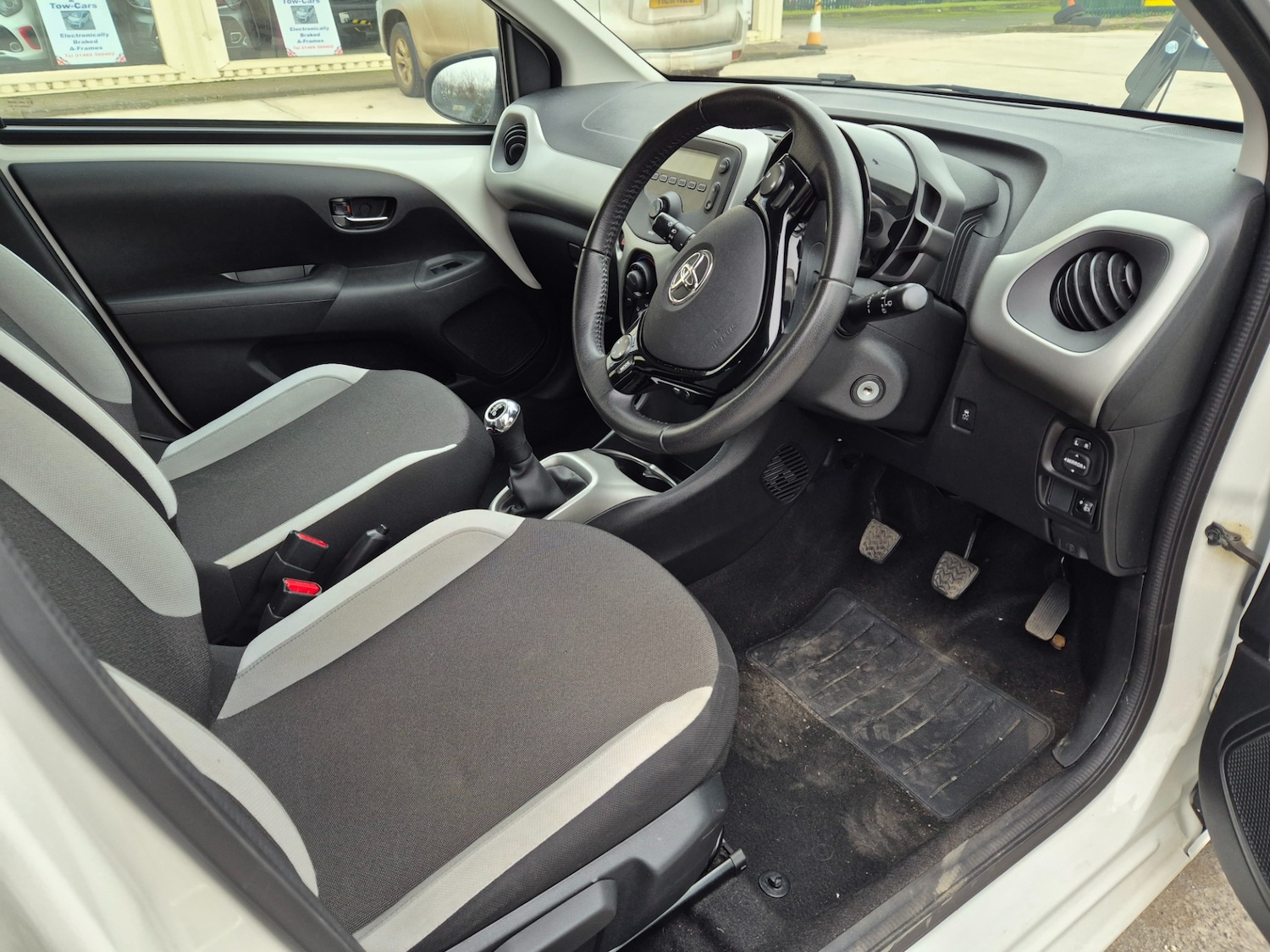 Used Toyota AYGO 2016 for sale - 77416786: Photo 9