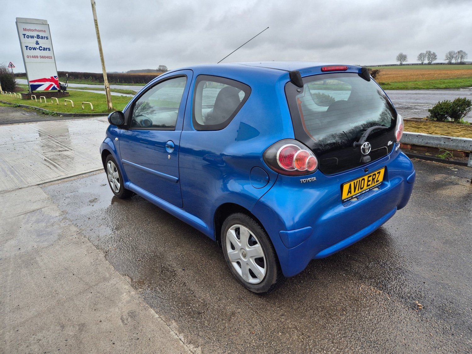 Used Toyota AYGO 2010 for sale - 77529808: Photo 6
