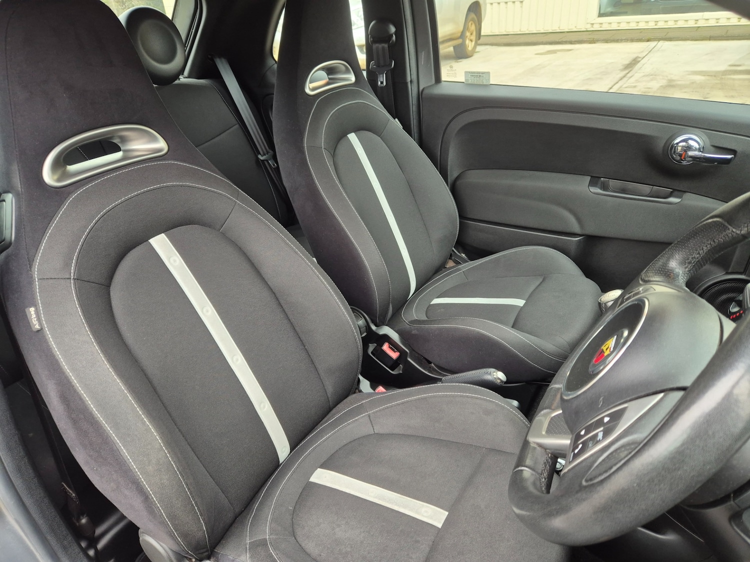 Used Abarth 595 2015 for sale - 76776287: Photo 9