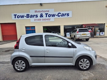 Peugeot - 107