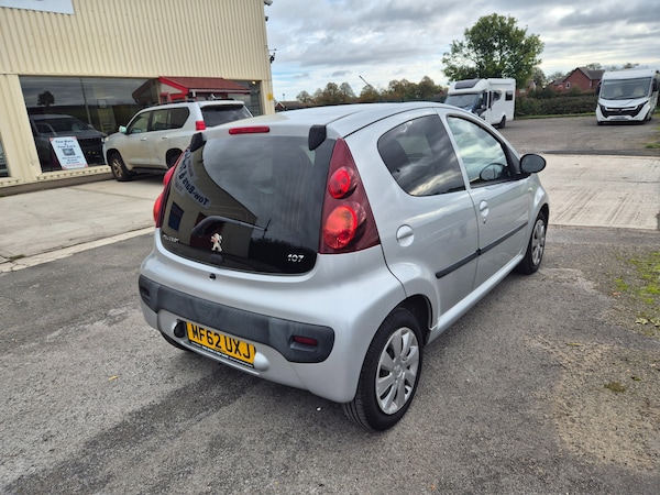 Used Peugeot 107 2012 for sale - 76193492: Photo 4