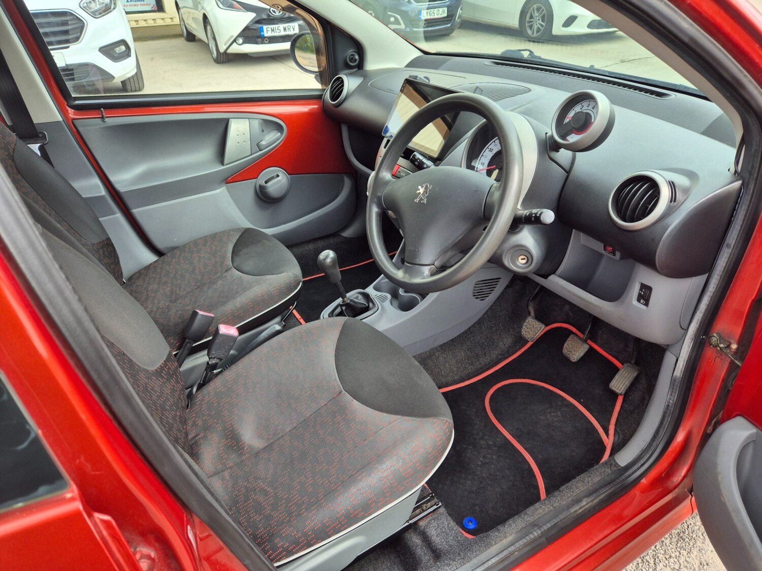 Used Peugeot 107 2010 for sale - 78076652: Photo 7