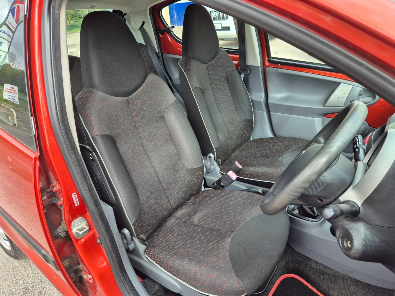 Used Peugeot 107 2010 for sale - 78076652: Photo 8