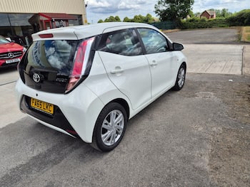 Used Toyota AYGO 2016 for sale - 79703717: Photo