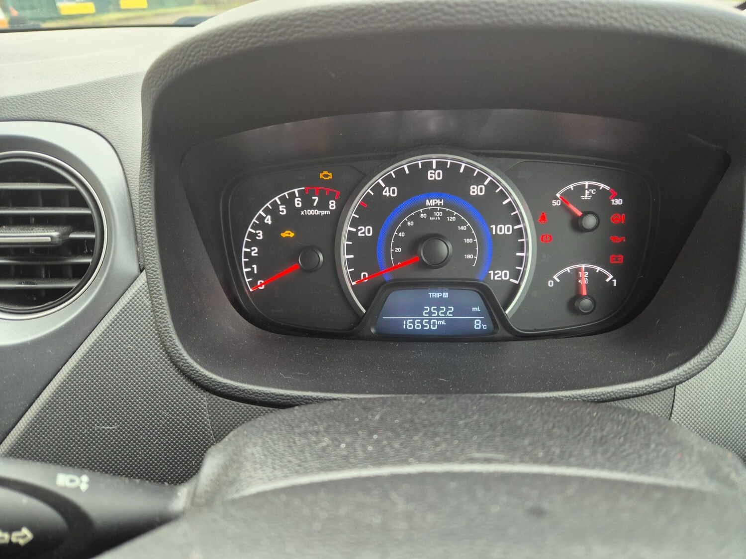 Used Hyundai i10 2017 for sale - 77500697: Photo 10