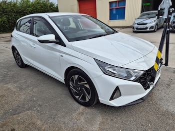 Used Hyundai i20 2022 for sale - 78813308: Photo