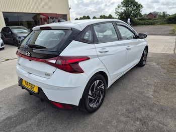 Used Hyundai i20 2022 for sale - 78813308: Photo