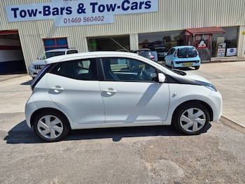 Used Toyota AYGO 2017 for sale - 79173330: Photo
