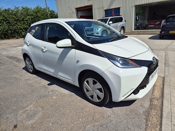 Used Toyota AYGO 2017 for sale - 79173330: Photo