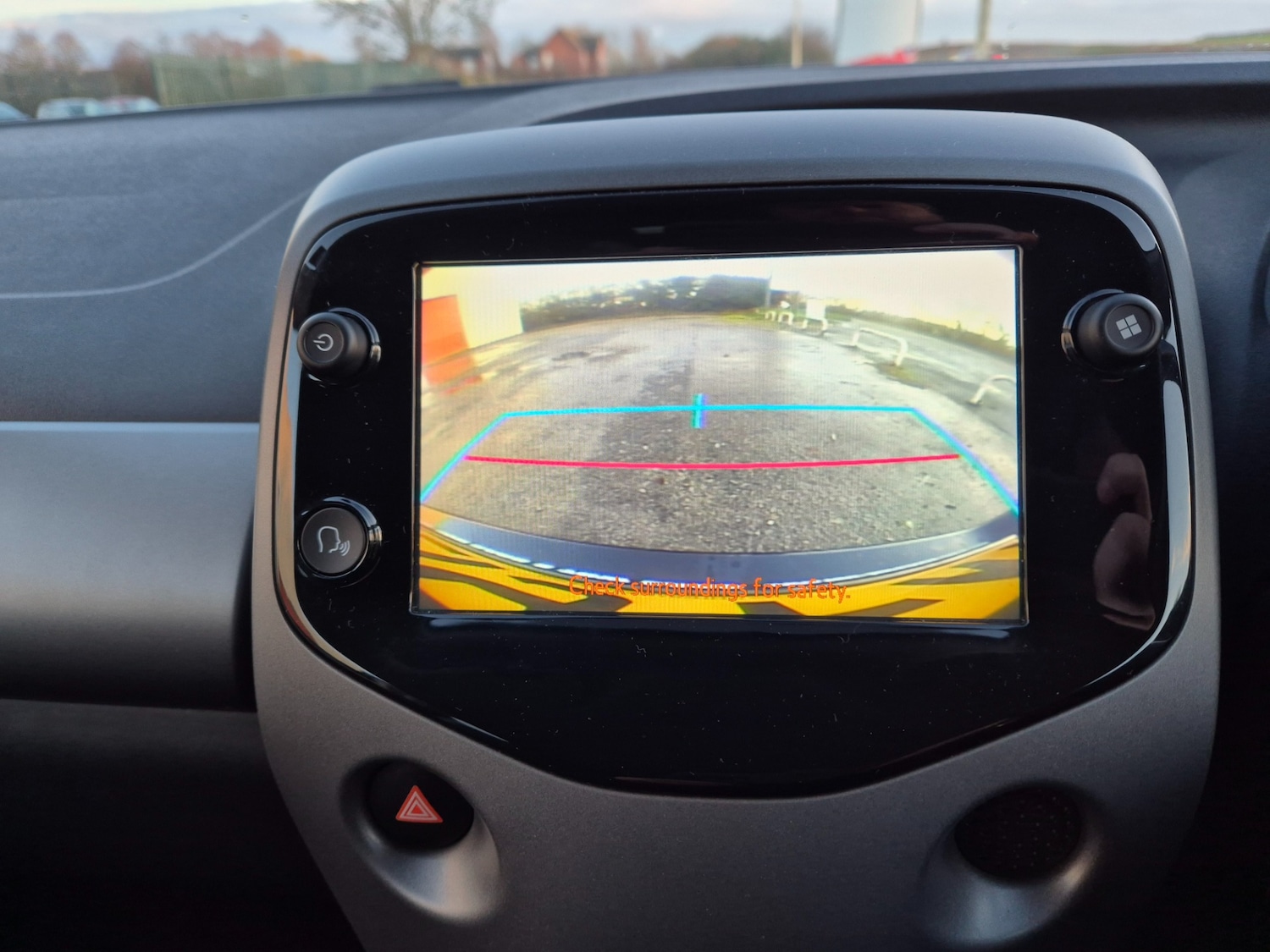 Used Toyota AYGO 2019 for sale - 76736022: Photo 11