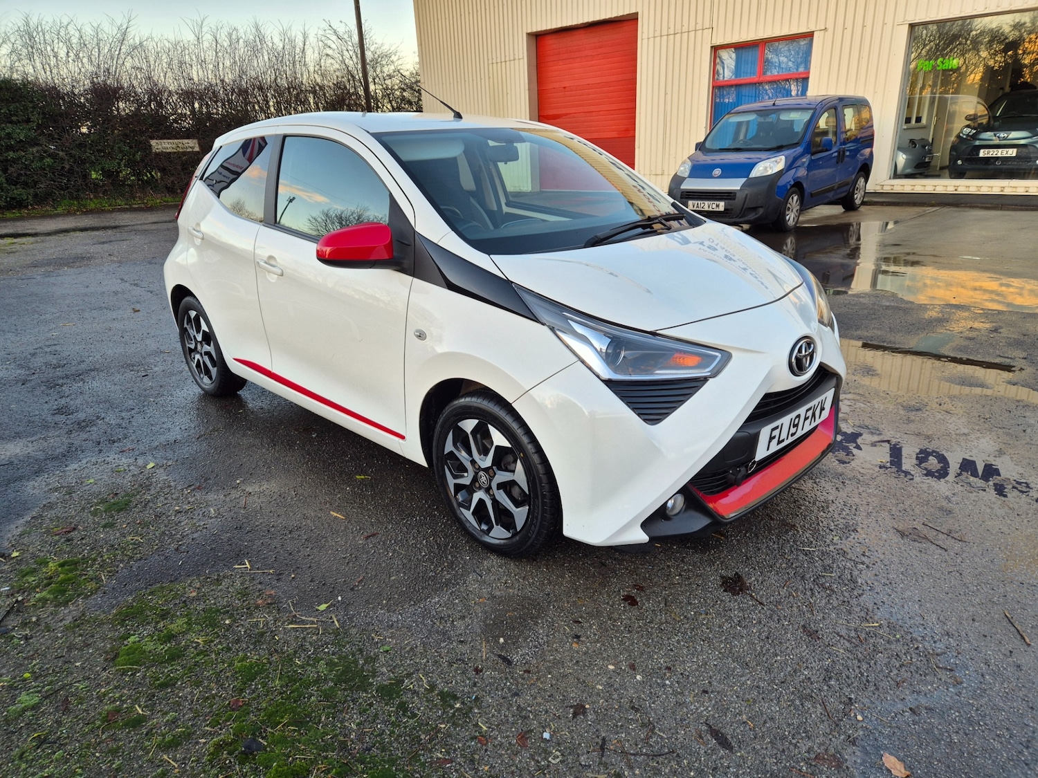 Used Toyota AYGO 2019 for sale - 76736022: Photo 7