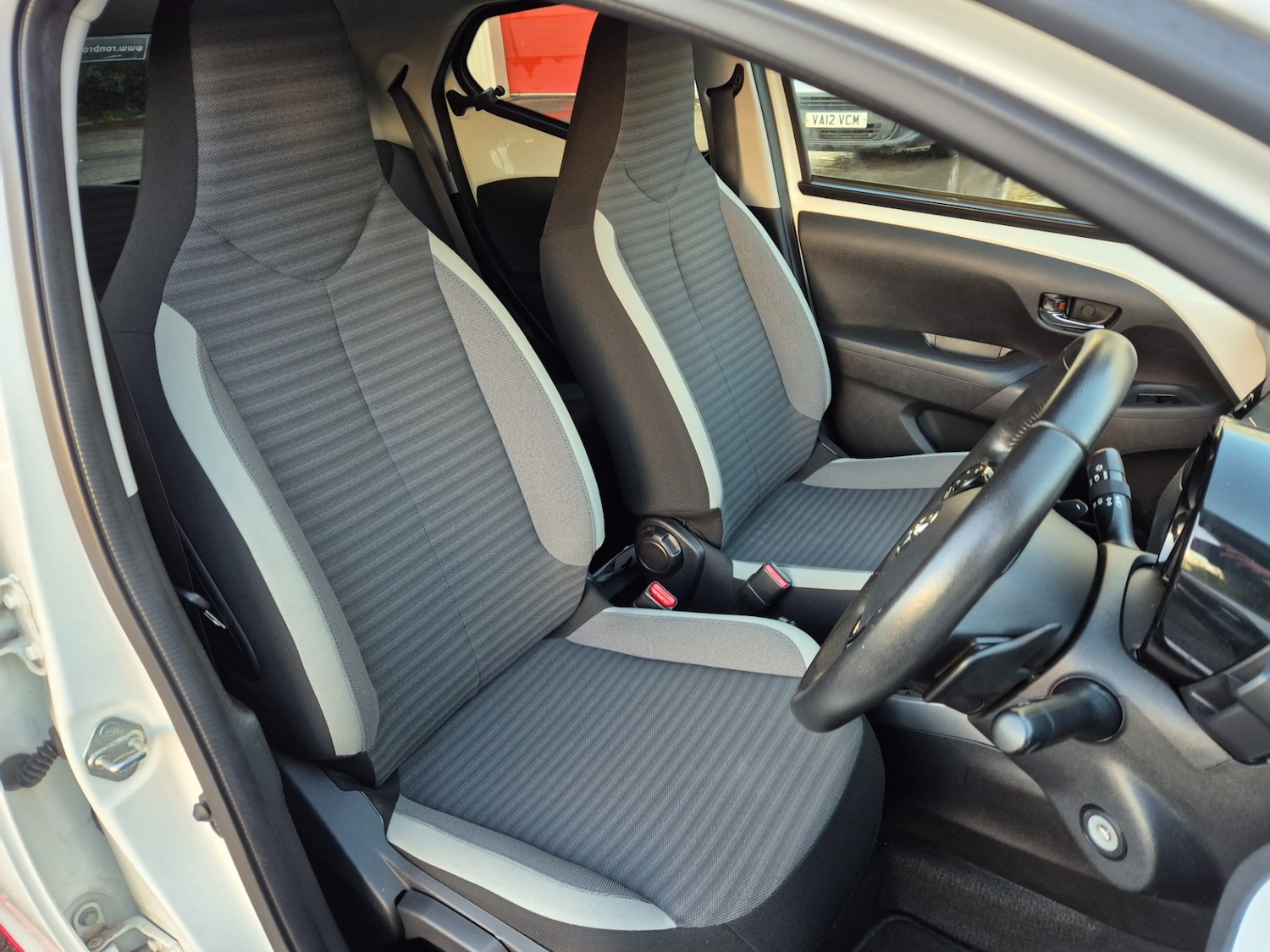 Used Toyota AYGO 2019 for sale - 76736022: Photo 9