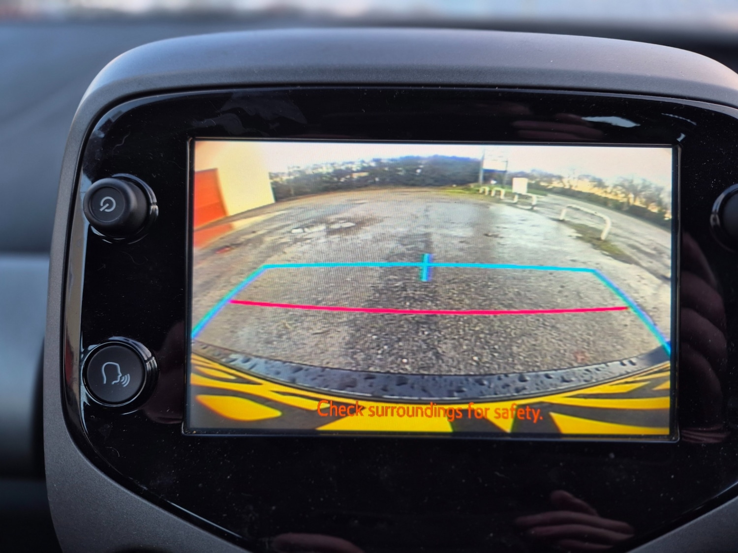 Used Toyota AYGO 2019 for sale - 76692685: Photo 11