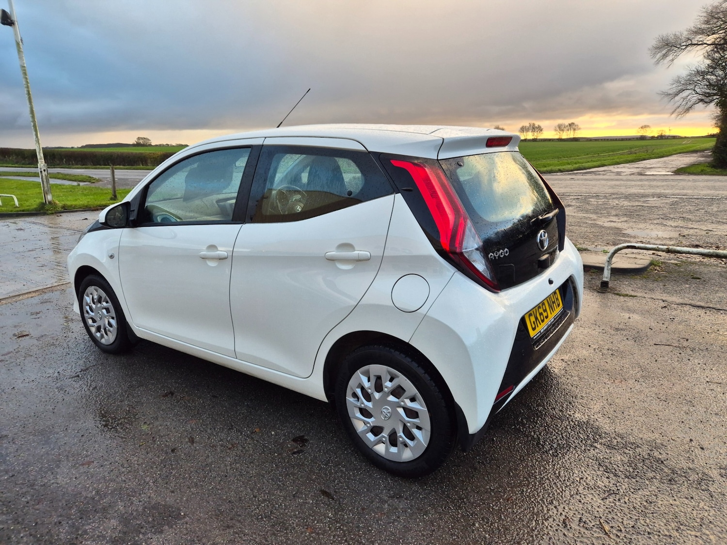 Used Toyota AYGO 2019 for sale - 76692685: Photo 5