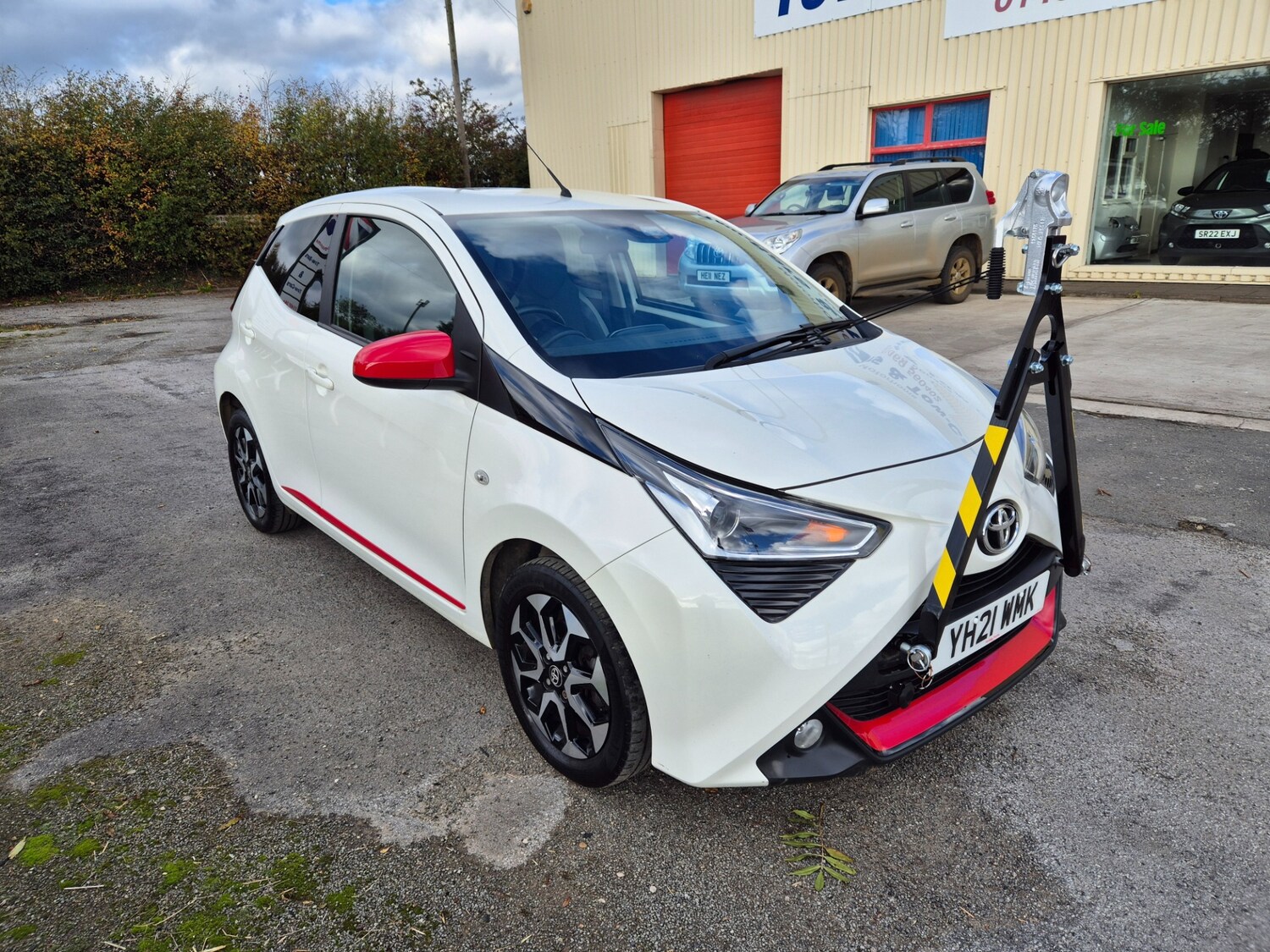 Used Toyota AYGO 2021 for sale - 76362350: Photo 2