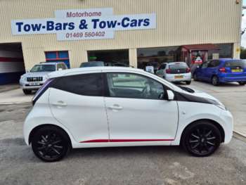 2017 (17) - 1.0 VVT-i X-Press 5dr x-shift