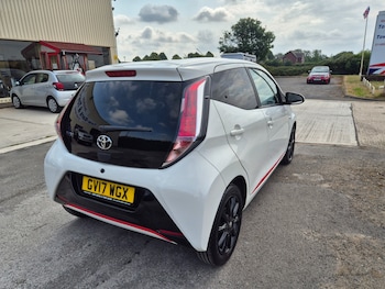 Used Toyota AYGO 2017 for sale - 75238558: Photo