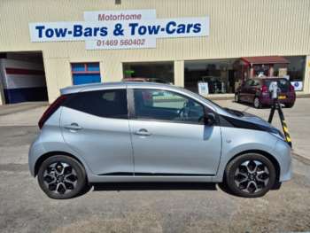 2021 (21) - 1.0 VVT-i X-Trend TSS 5dr