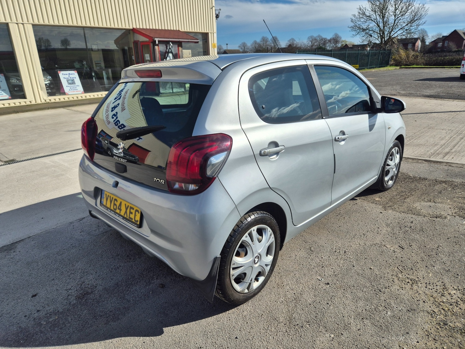 Used Peugeot 108 2014 for sale - 77812481: Photo 4