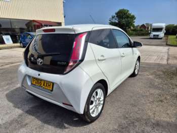 Used Toyota AYGO 2016 for sale - 75356040: Photo