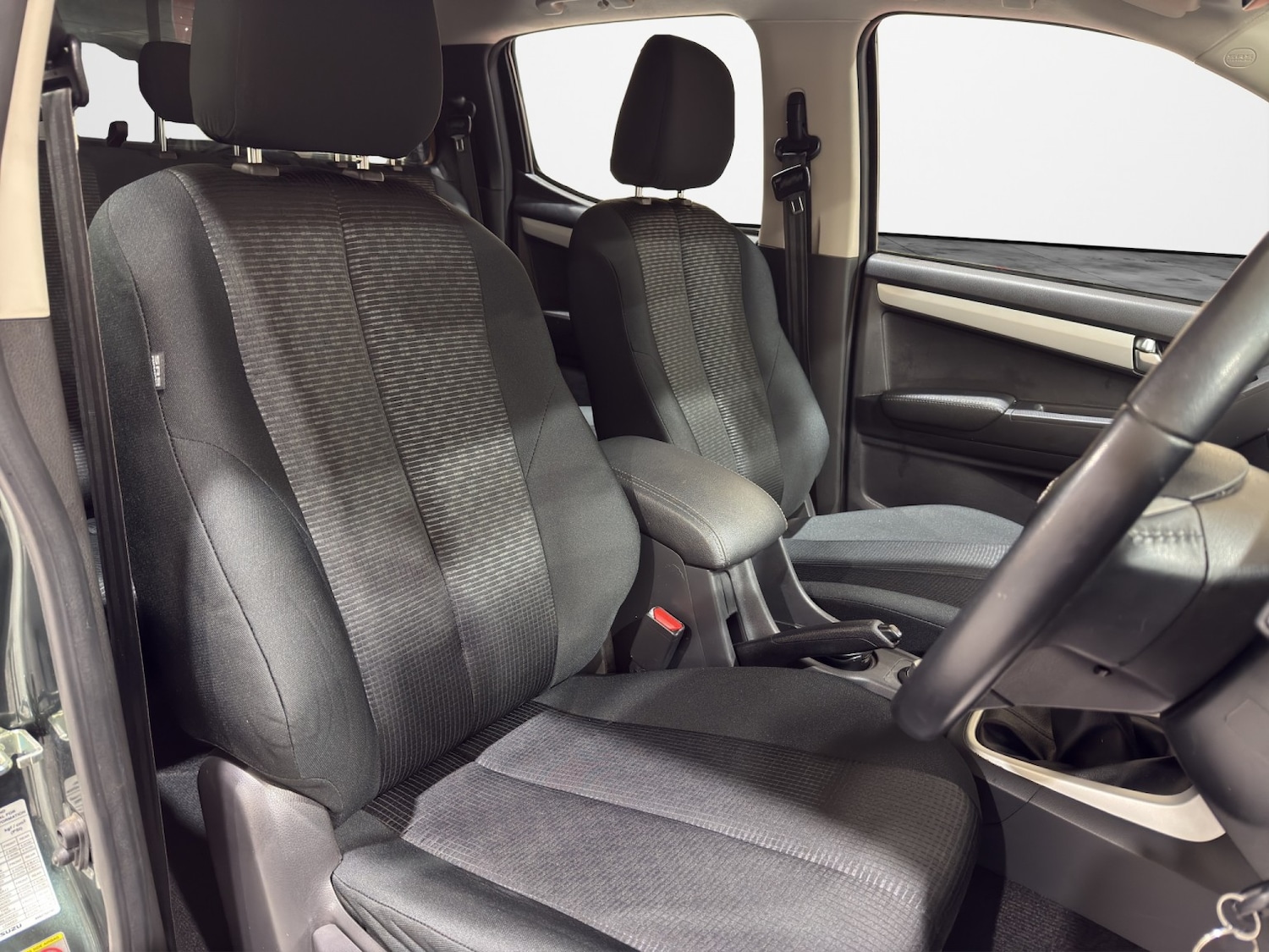 Used Isuzu D-Max 2018 for sale - 77494711: Photo 5