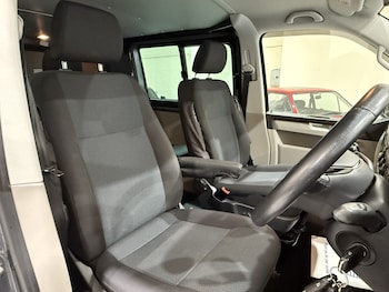 Used Volkswagen Transporter 2019 for sale - 78229025: Photo