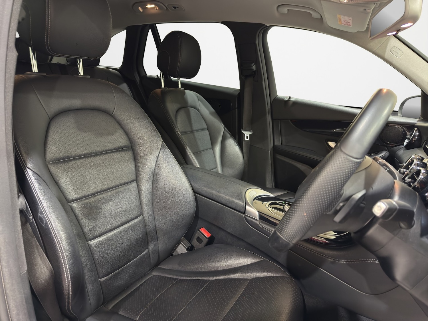 Used Mercedes-Benz GLC 2018 for sale - 76431043: Photo 14