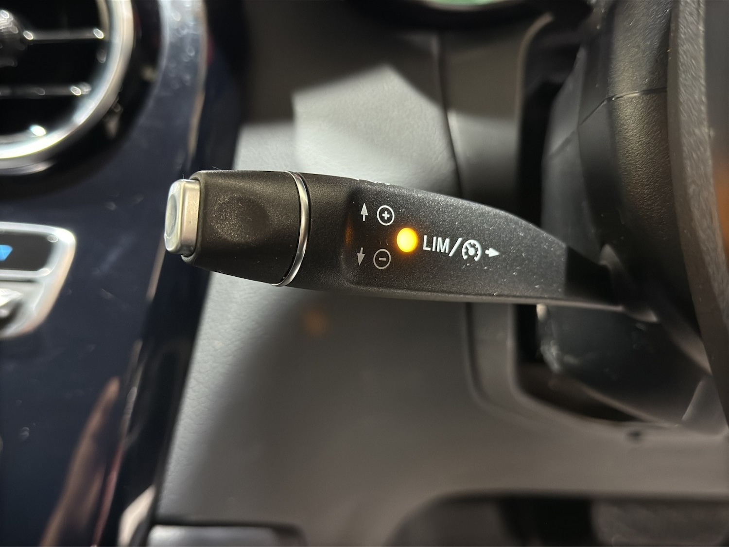 Used Mercedes-Benz GLC 2018 for sale - 76431043: Photo 16