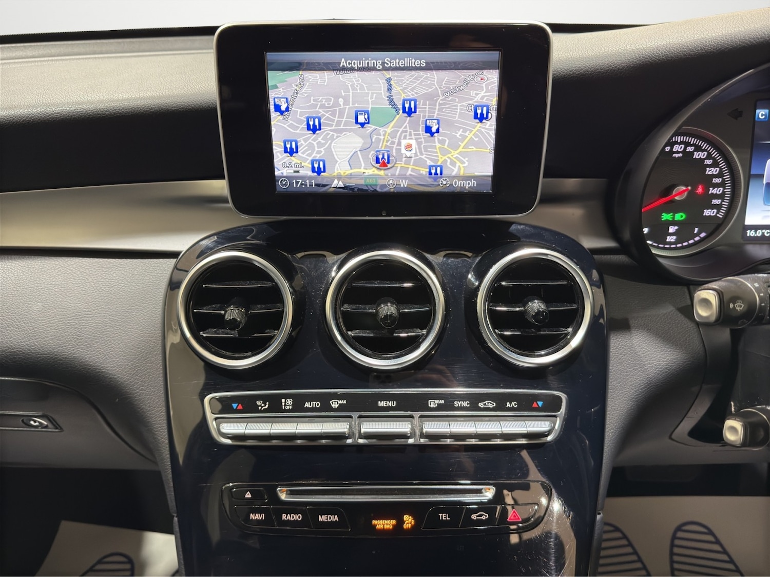 Used Mercedes-Benz GLC 2018 for sale - 76431043: Photo 20