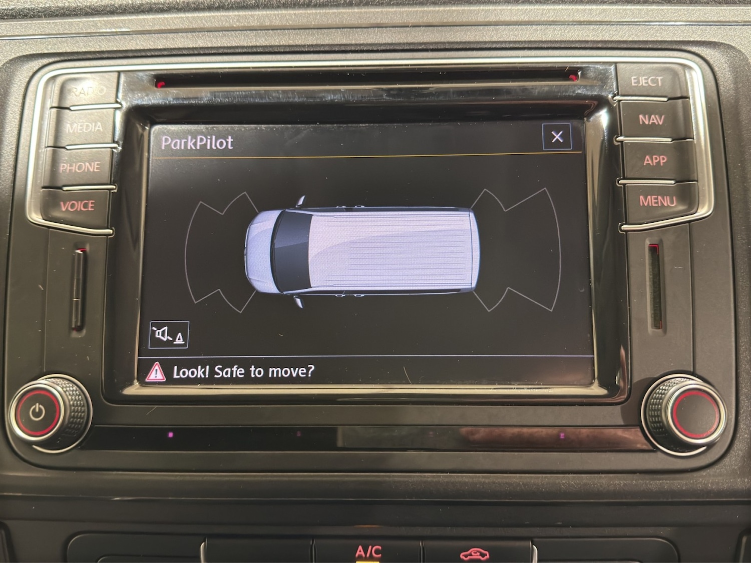 Used Volkswagen Transporter 2019 for sale - 77584544: Photo 10