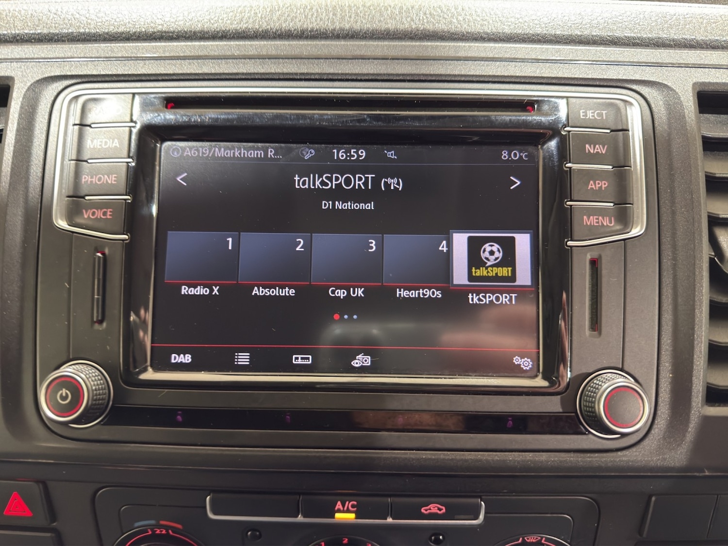 Used Volkswagen Transporter 2019 for sale - 77584544: Photo 12