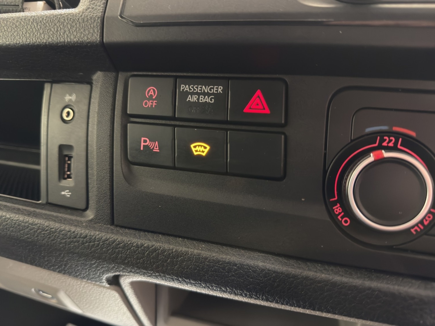 Used Volkswagen Transporter 2019 for sale - 77584544: Photo 19