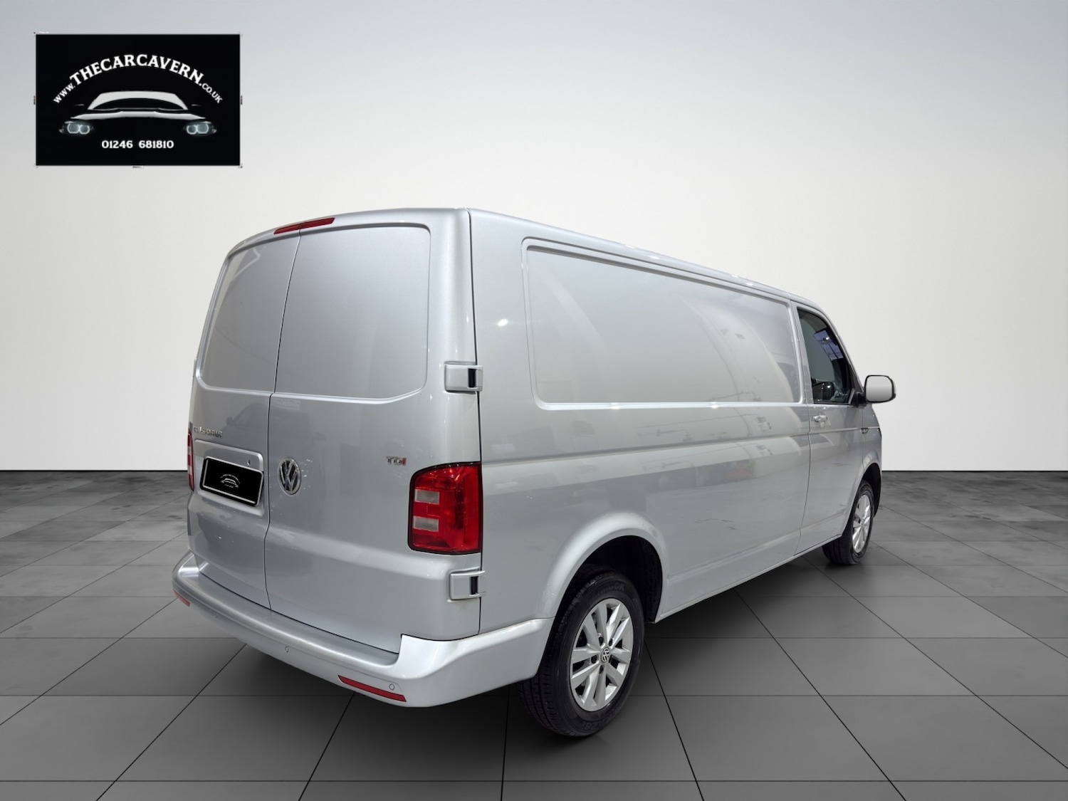 Used Volkswagen Transporter 2017 for sale - 76951115: Photo 13