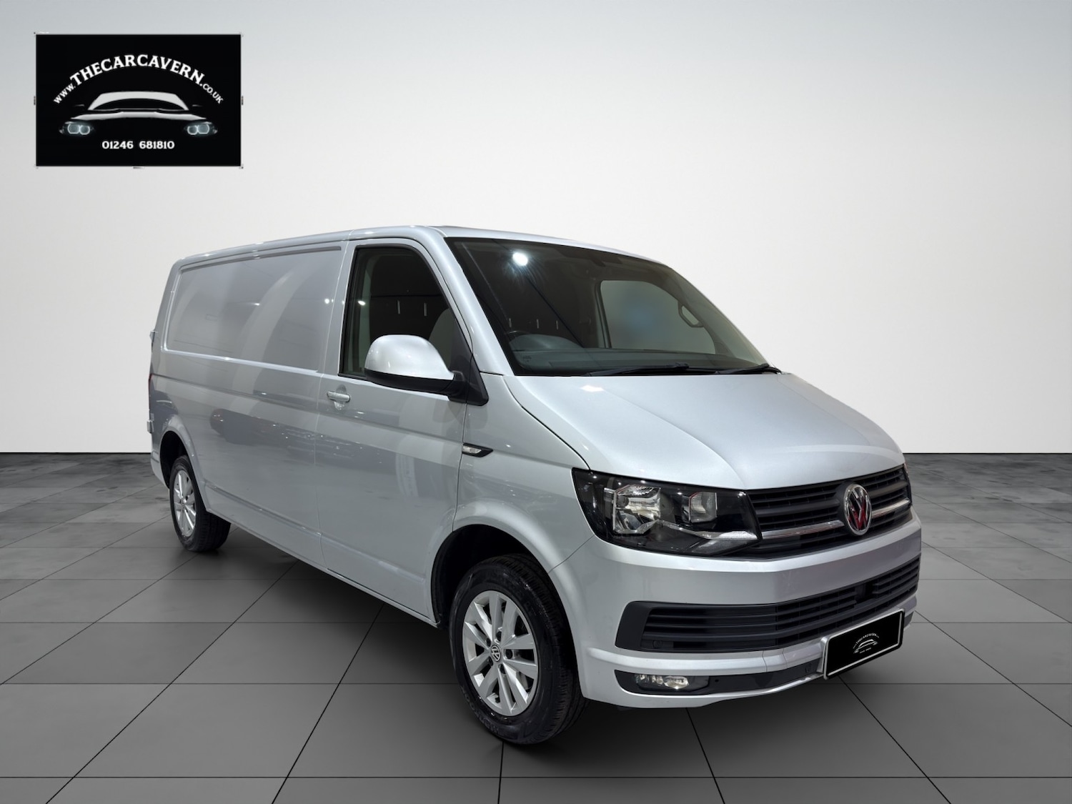 Used Volkswagen Transporter 2017 for sale - 76951115: Photo 3
