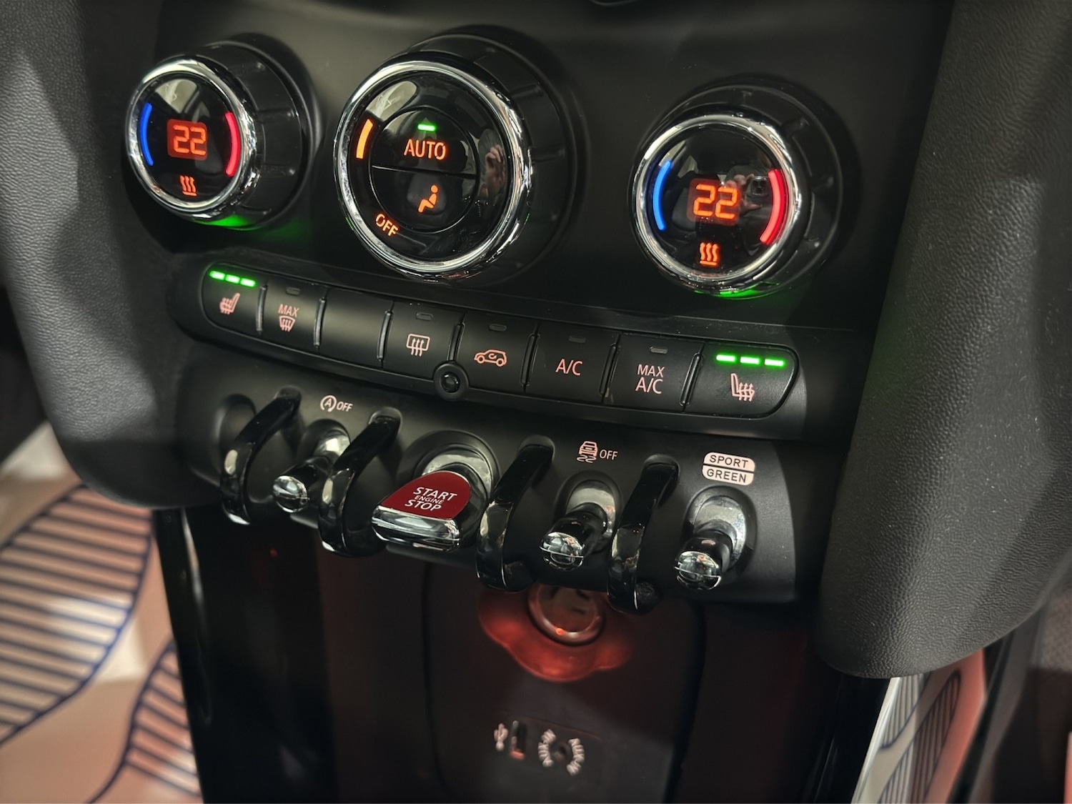 Used MINI Hatch 2018 for sale - 77668516: Photo 10