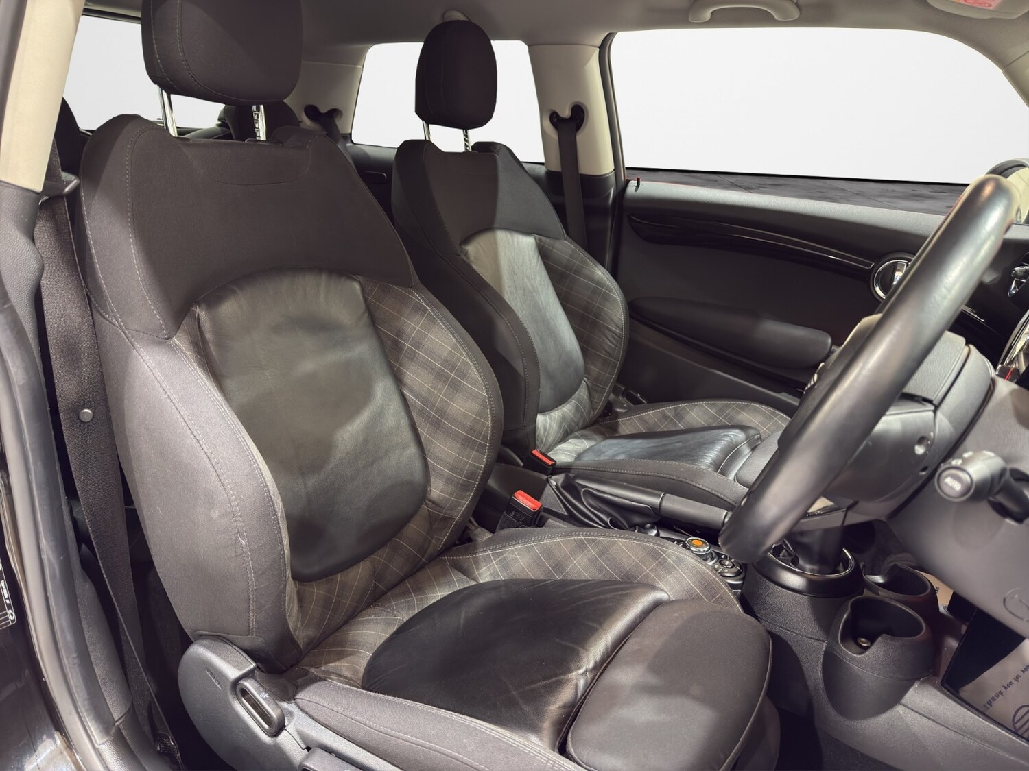 Used MINI Hatch 2018 for sale - 77668516: Photo 5