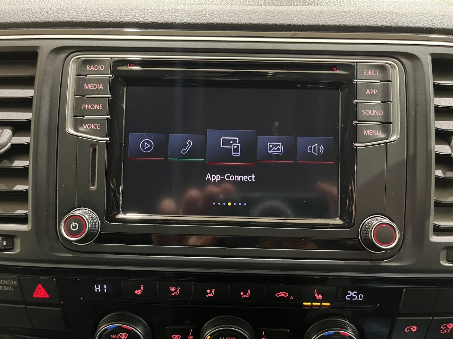 Used Volkswagen Caravelle 2019 for sale - 77453139: Photo 13