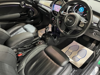 Used MINI Convertible 2021 for sale - 77508485: Photo