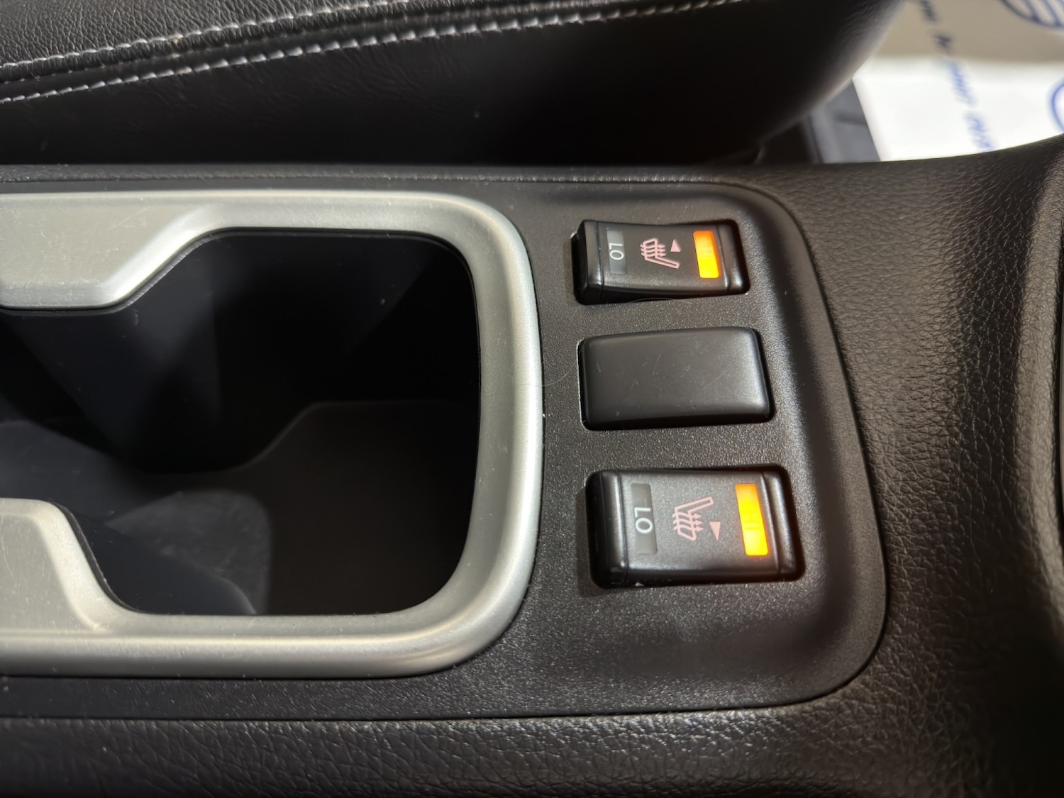 Used Nissan Navara 2021 for sale - 76904692: Photo 20