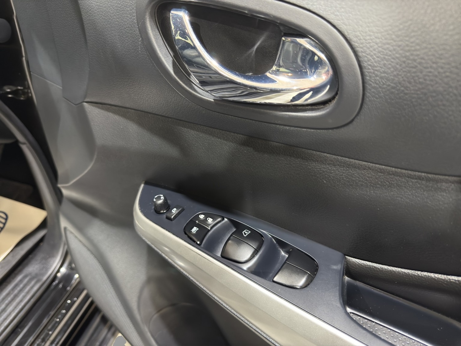 Used Nissan Navara 2021 for sale - 76904692: Photo 21